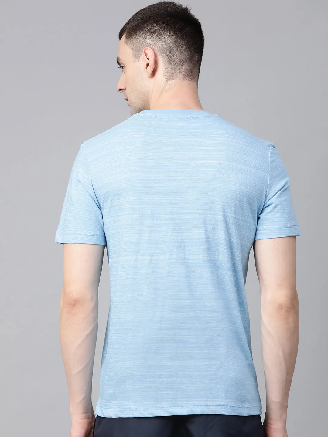 Alcis Men Blue Solid Round Neck T-shirt