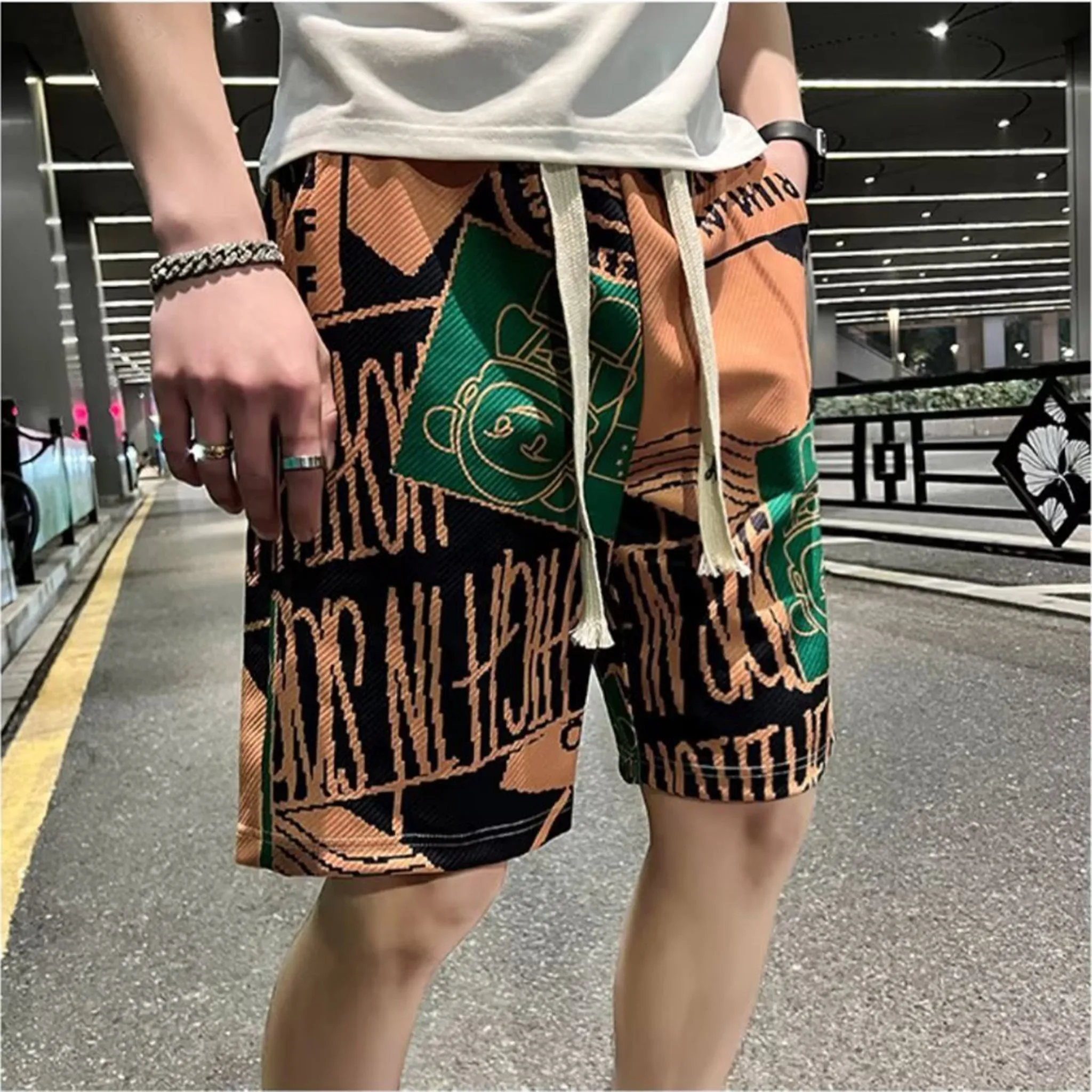 Brown printed quick-dry beach shorts for men