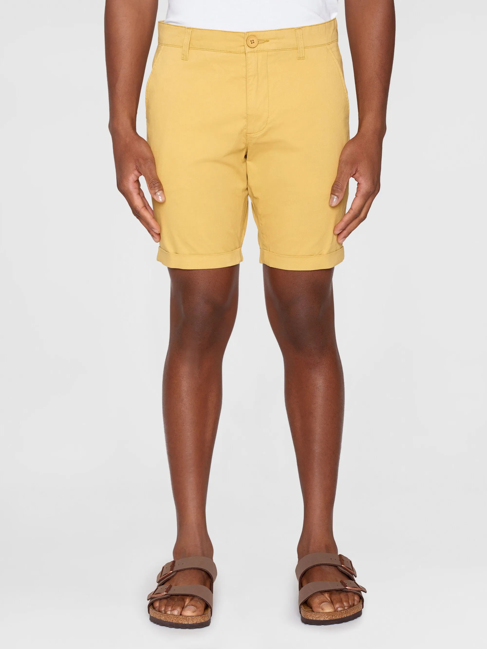 CHUCK regular chino poplin shorts - Olivenite