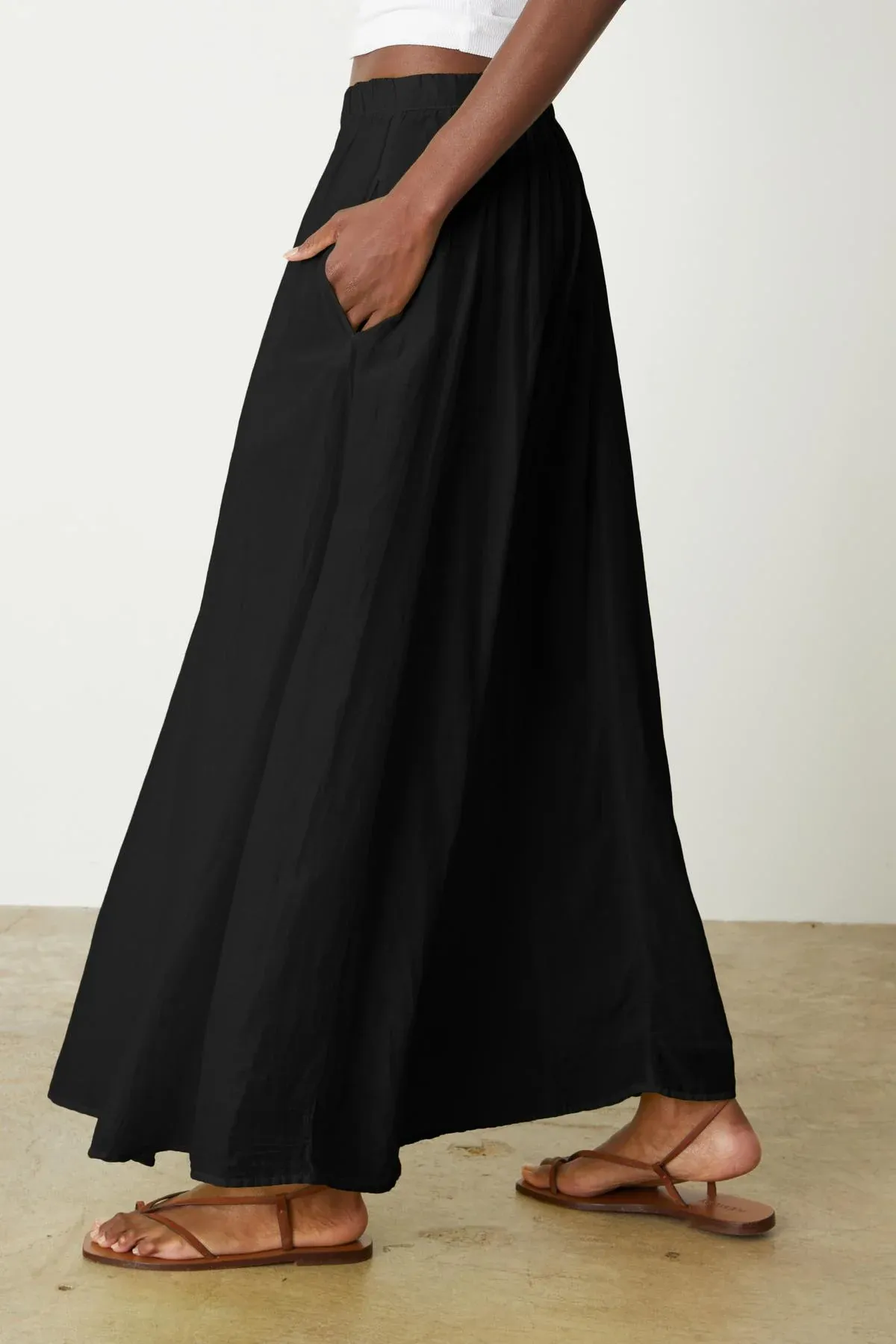 Mariela04b Velvet Maxi Skirt