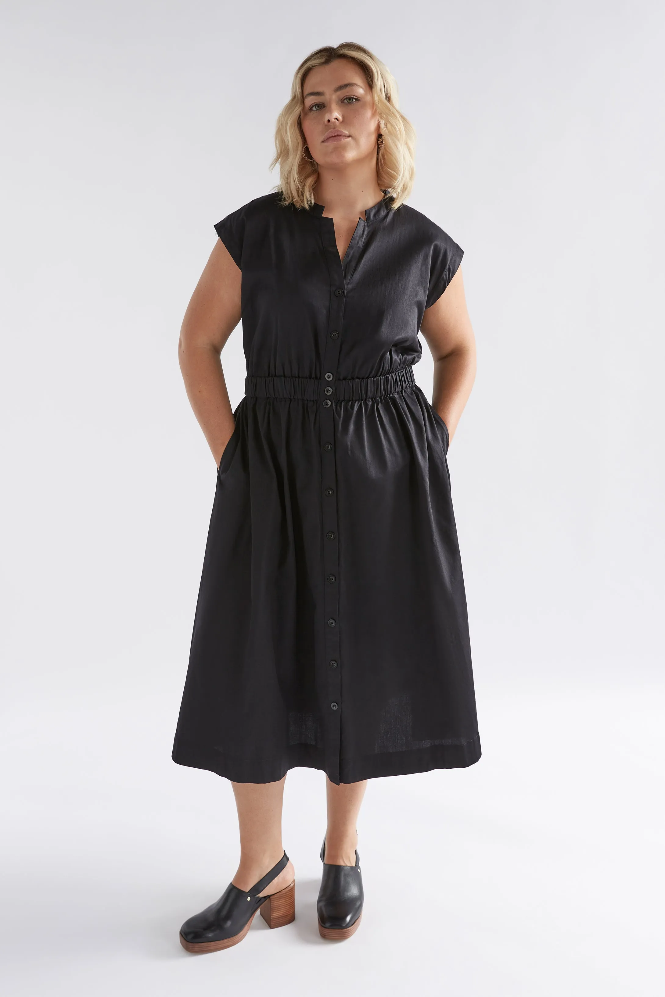 Suora Shirt Dress